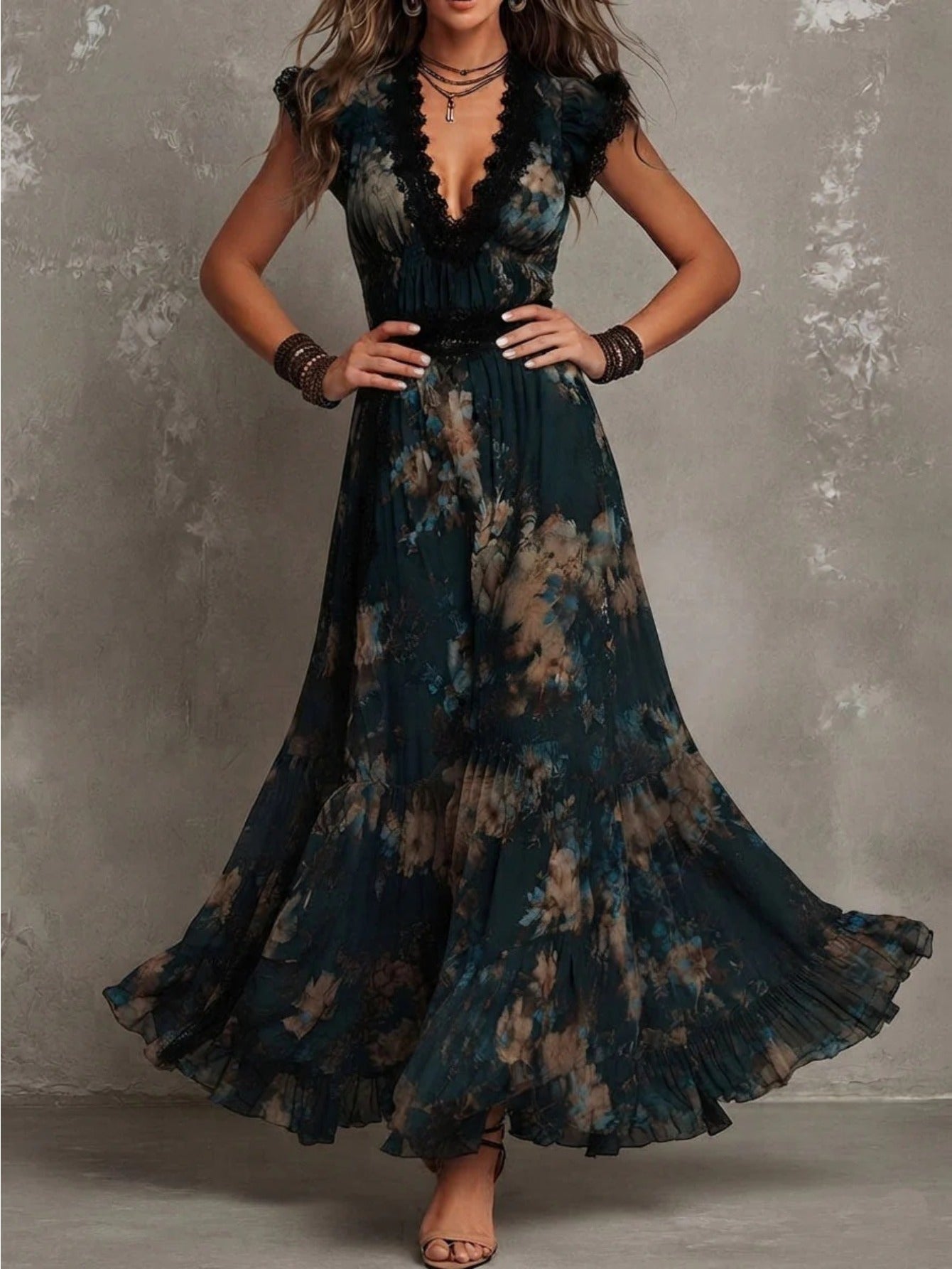 Women's Vintage Neckline Evening Dress in Lace