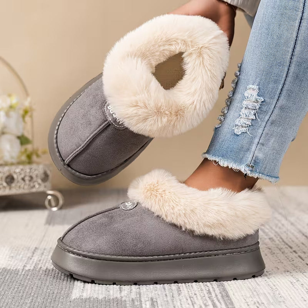 Women's Fuzzy Collar Winter Slipper Boots