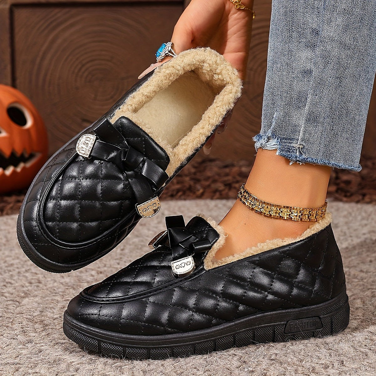 Women's Quilted Fur Lined Slipper Loafers