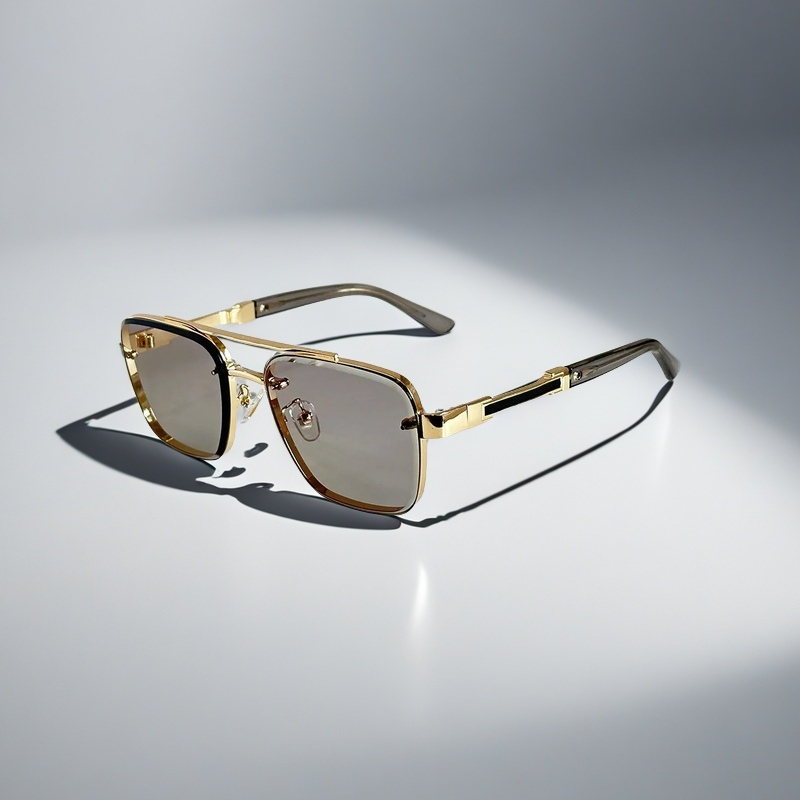 Men's Aviator Sunglasses with Gradient Lenses