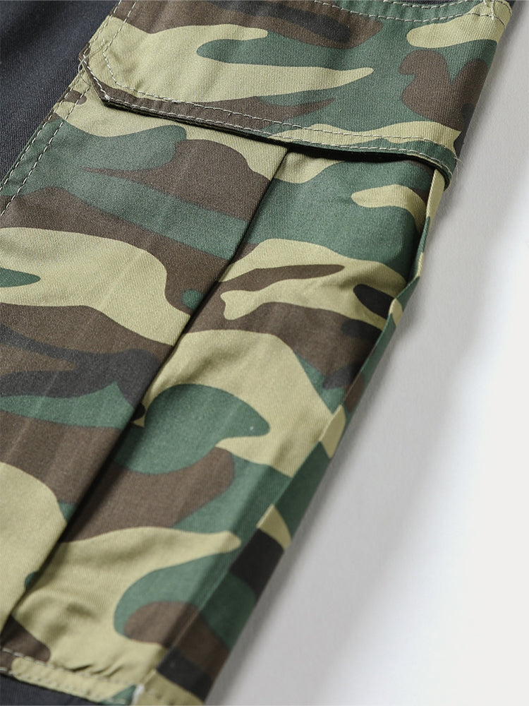 Men's Cotton Cargo Shorts with Camouflage Splicing