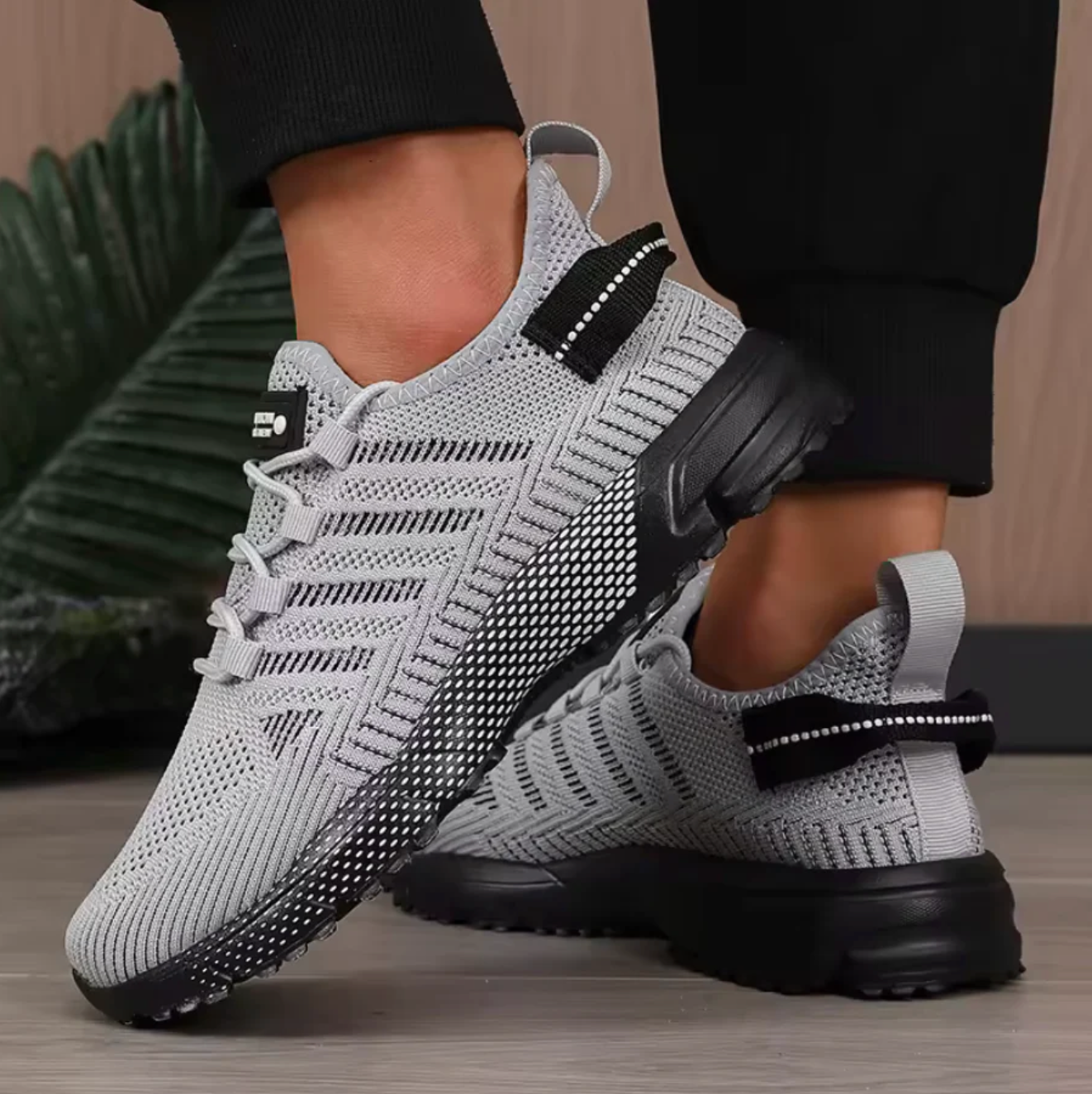 Men's Lightweight Breathable Casual Sneakers