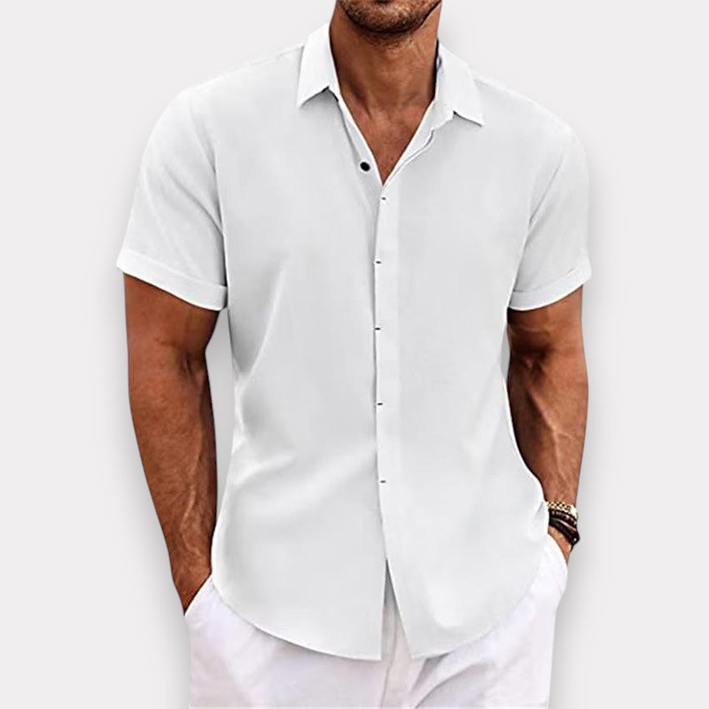 Men's Lightweight Short Sleeve Button-Down Shirt