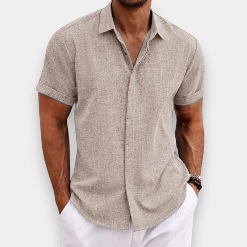 Men's Lightweight Short Sleeve Button-Down Shirt