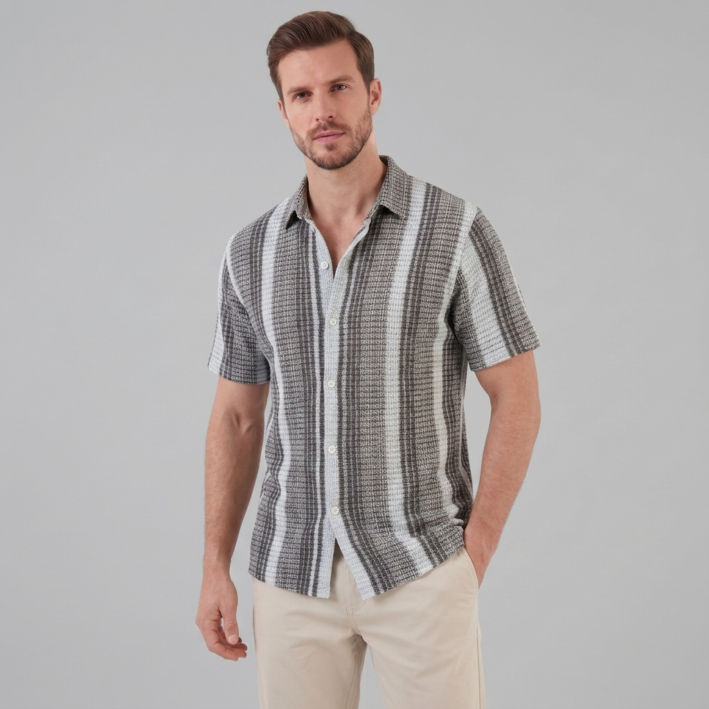 Men's Striped Short Sleeve Button-Down Shirt