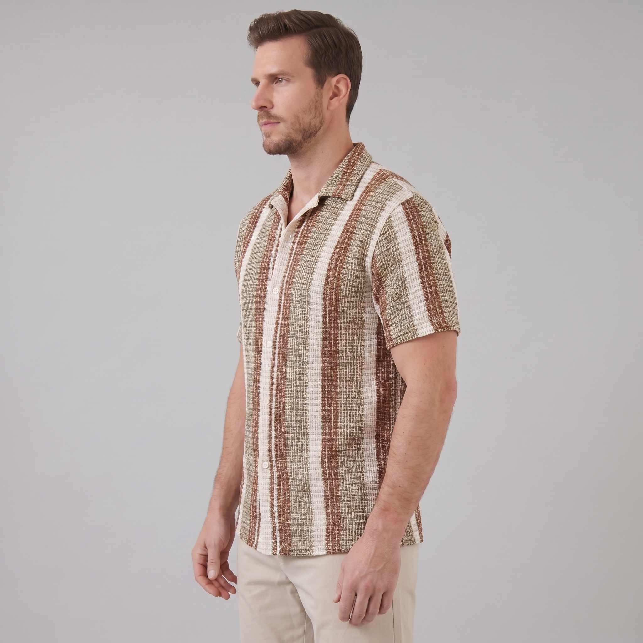 Men's Striped Short Sleeve Button-Down Shirt