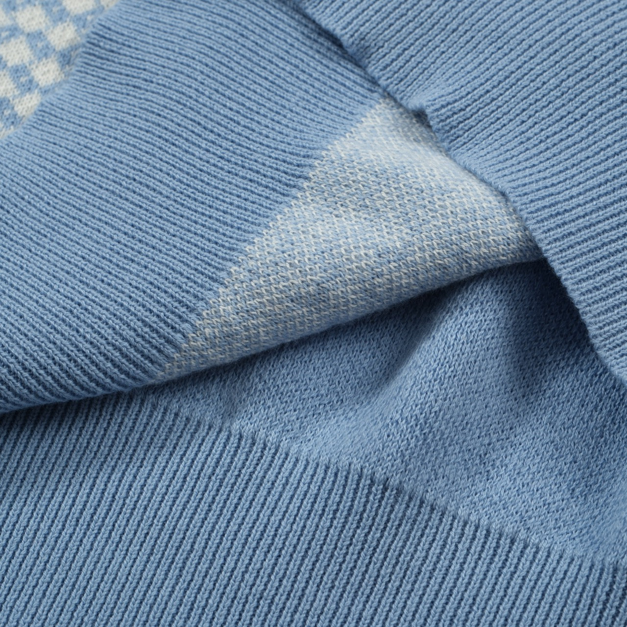 Men's Textured Knit Half-Zip Polo Shirt