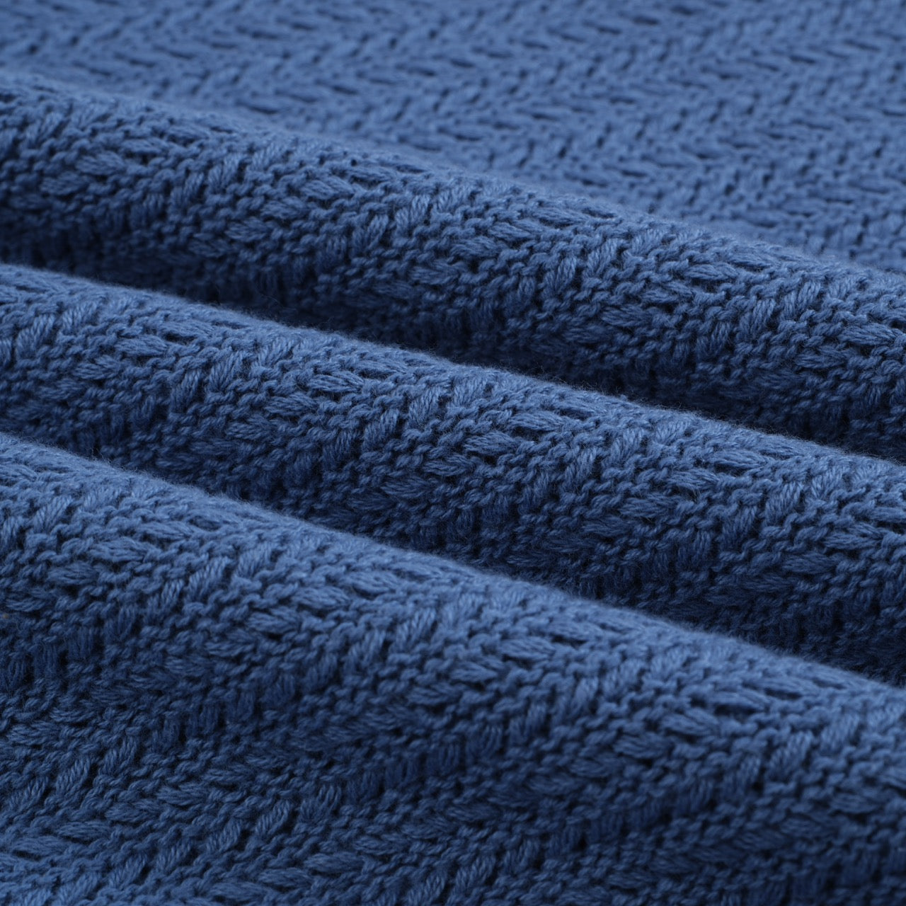 Men's Textured Knit Polo Shirt with Wide Collar