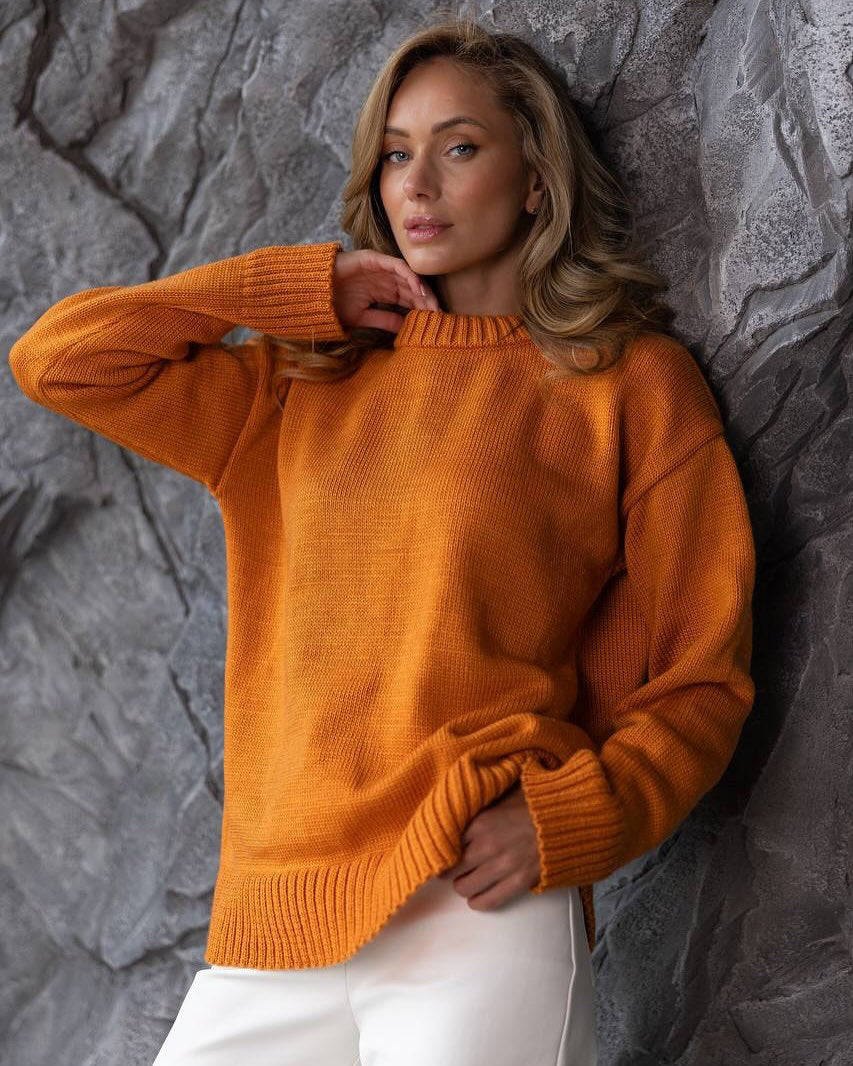 Women's Chunky Knit Loose Fit Sweater with Ribbed Cuffs