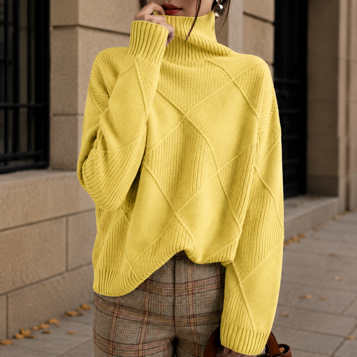 Women's Diamond Knit Turtleneck Sweater with Relaxed Fit
