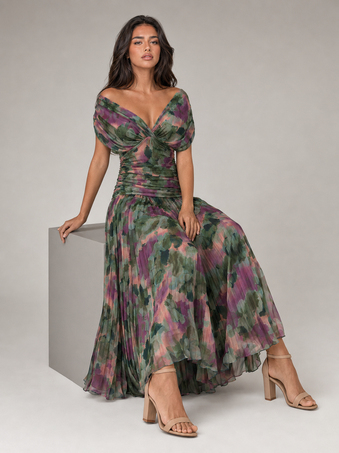 Women's Floral Pleated Maxi Dress with V-Neck