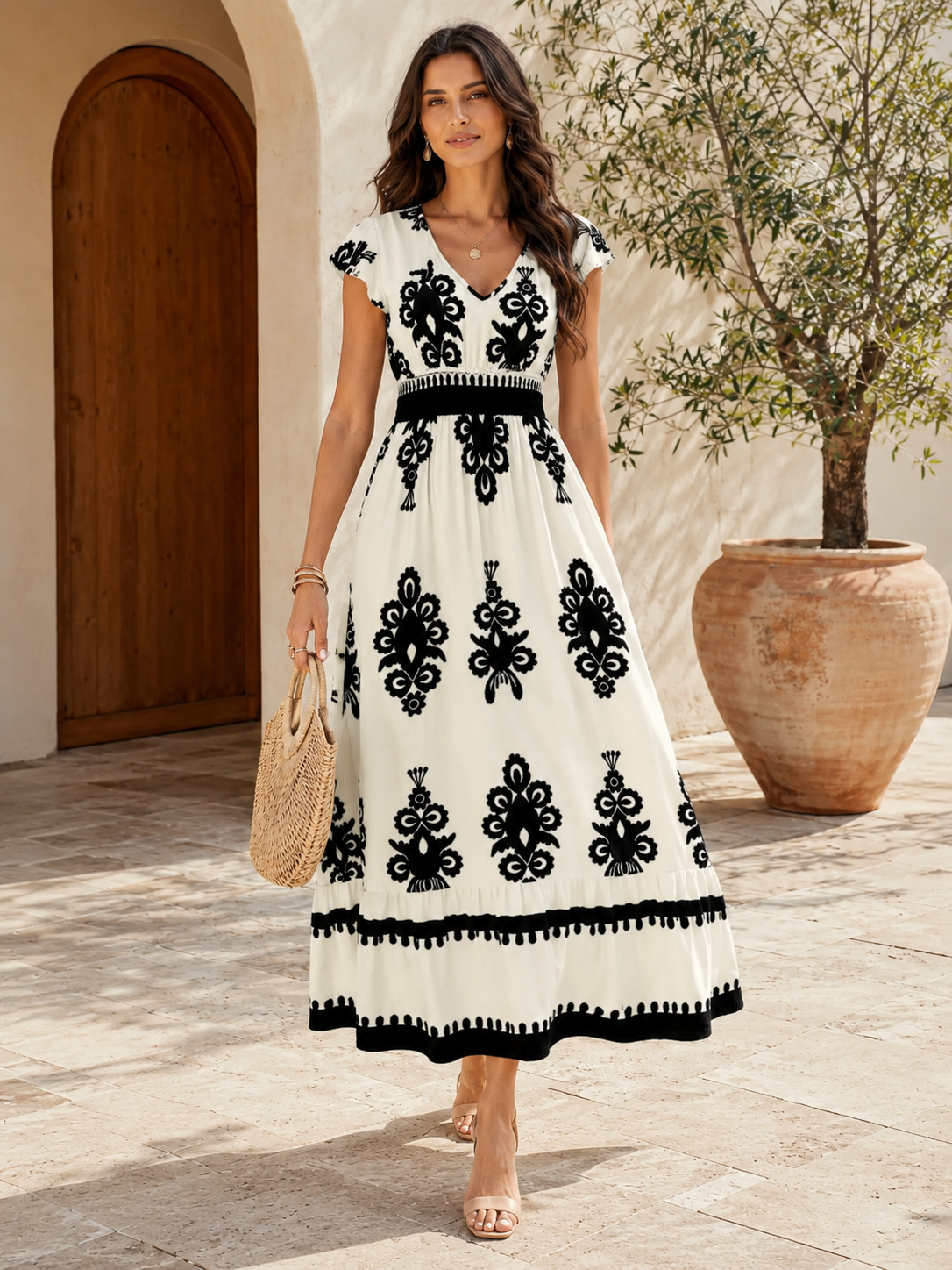 Women's Flowing V-Neck Maxi Dress with Short Sleeves
