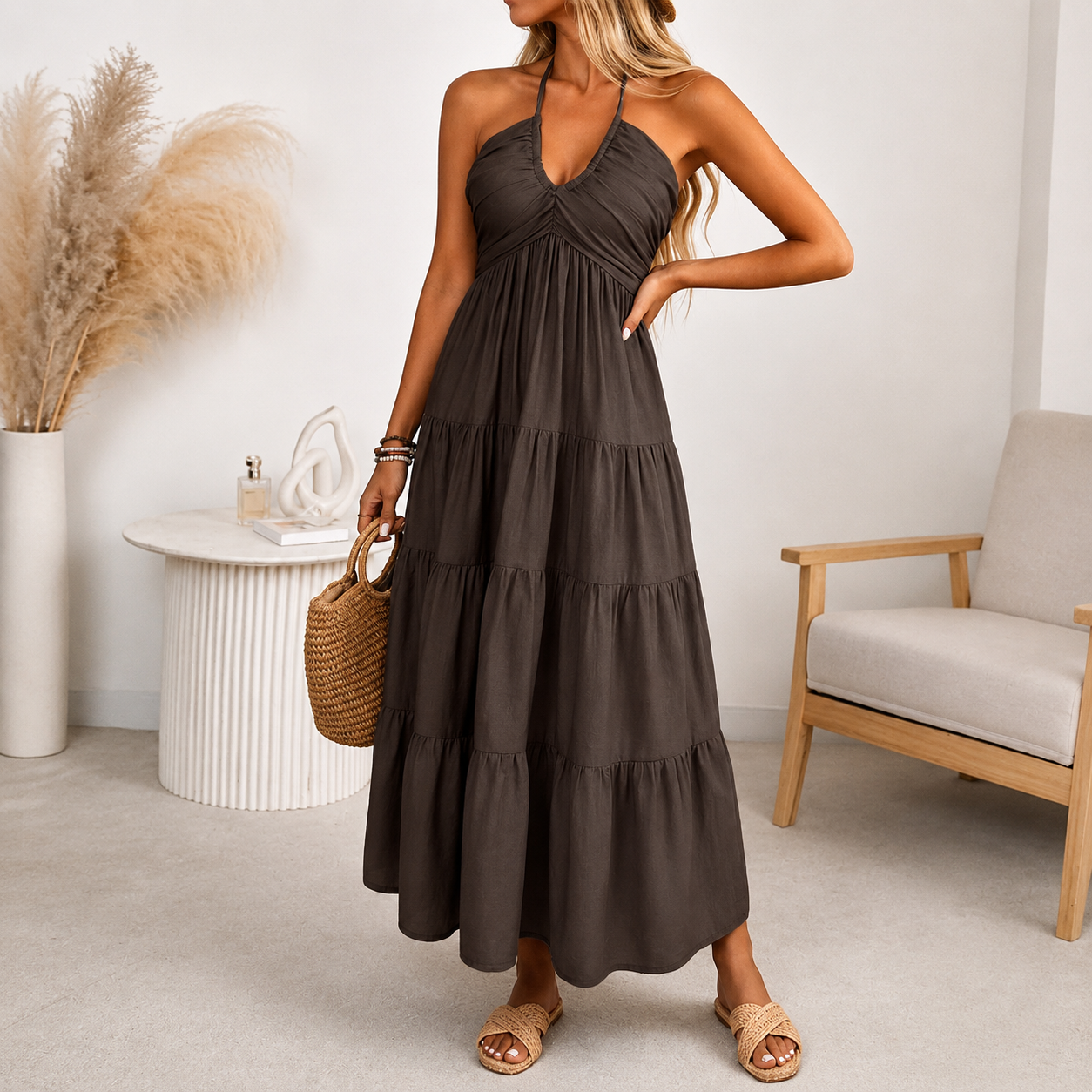 Women's Flowy Backless Maxi Dress