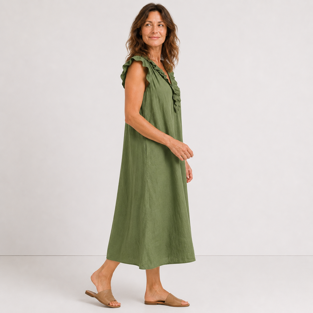 Women's Flowy V-Neck Maxi Dress with Ruffles