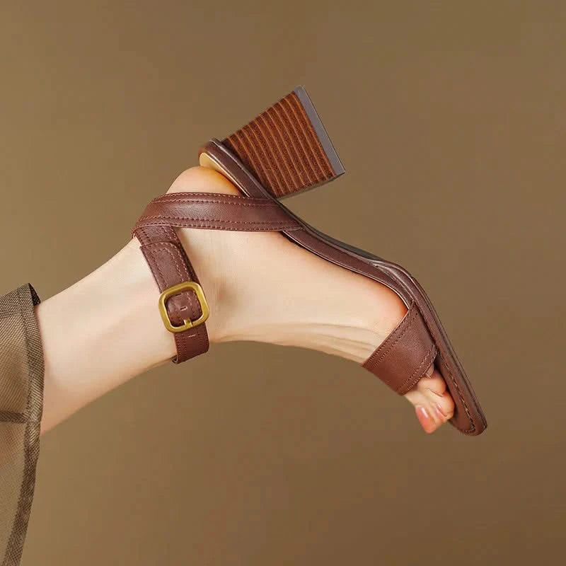 Women's Block Heel Sandals in Genuine Leather with Adjustable Buckle