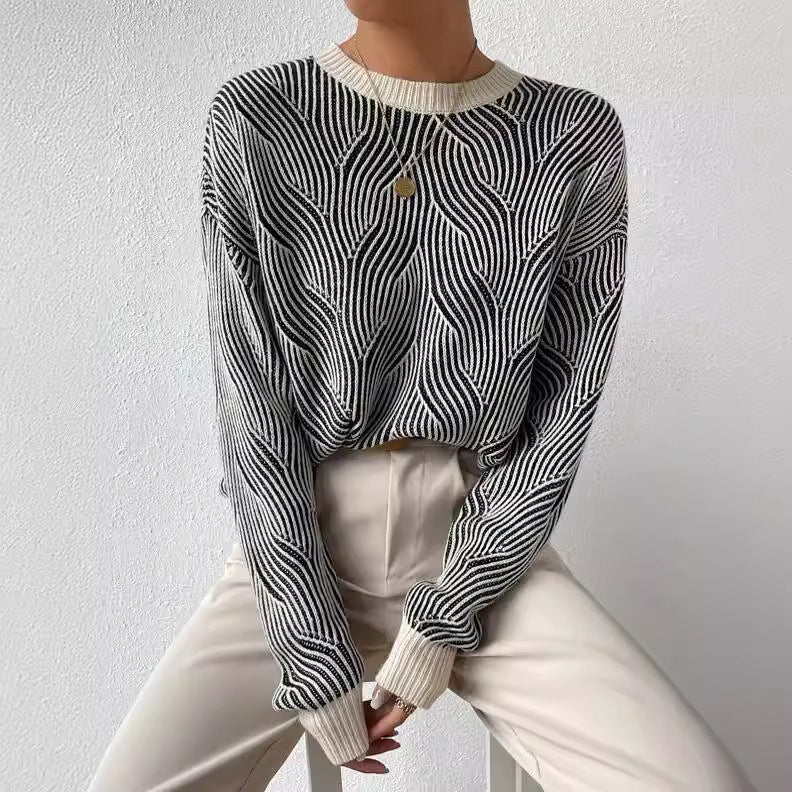 Women's Knit Wave Pattern Sweater with Relaxed Fit