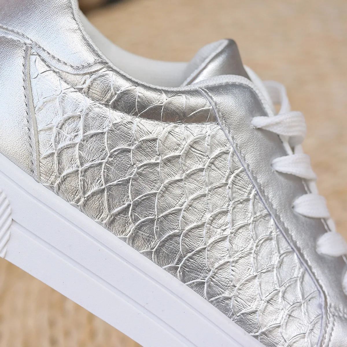 Women's Metallic-Look Casual Trainers with Cushioned Sole