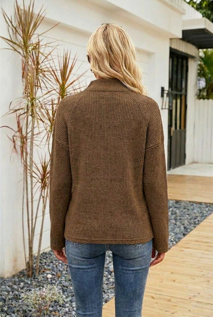 Women's Oversized Half-Zip Knitted Jumper with Relaxed Fit