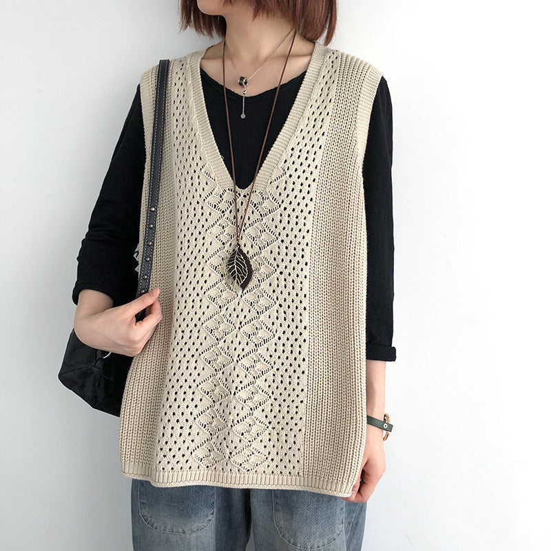 Women's Oversized Knit Cardigan Sweater with V-Neck for Cozy Comfort