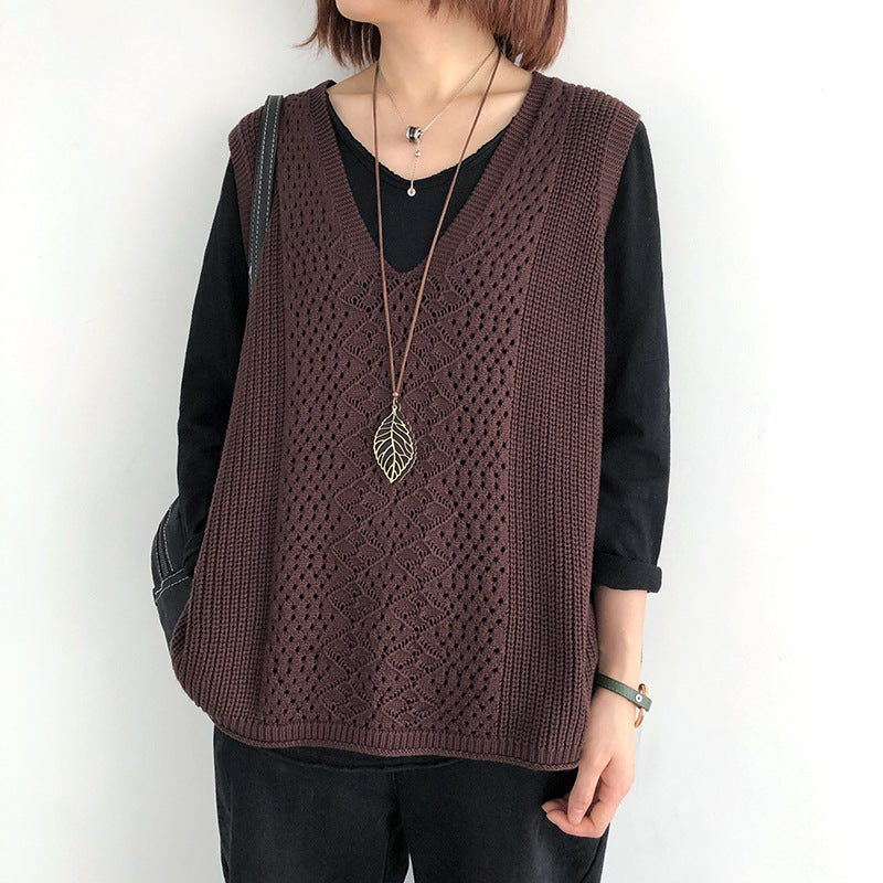 Women's Oversized Knit Cardigan Sweater with V-Neck for Cozy Comfort