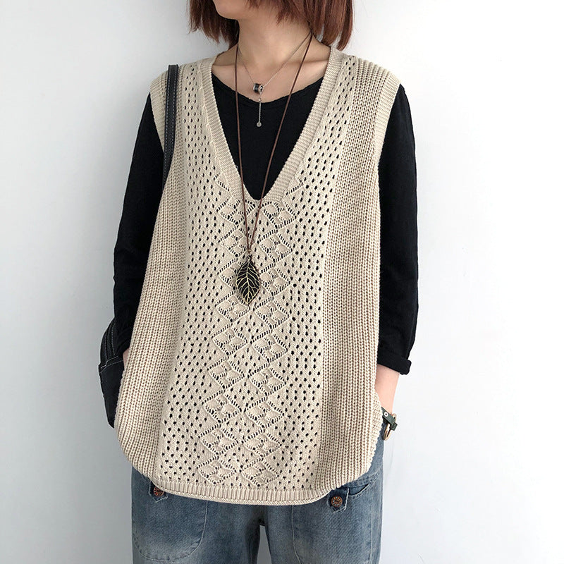 Women's Oversized Knit Cardigan Sweater with V-Neck for Cozy Comfort