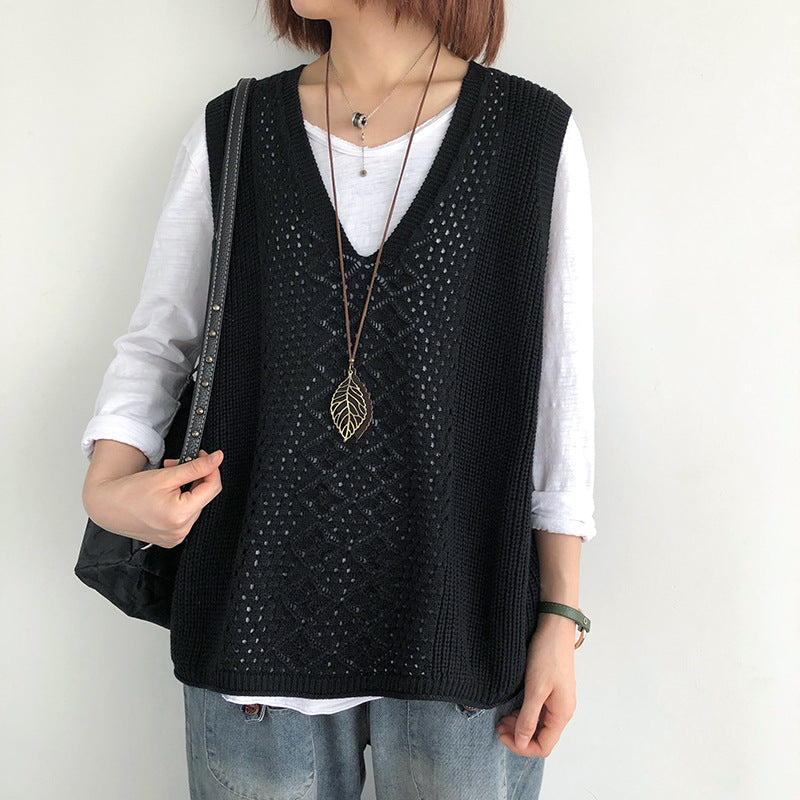 Women's Oversized Knit Cardigan Sweater with V-Neck for Cozy Comfort