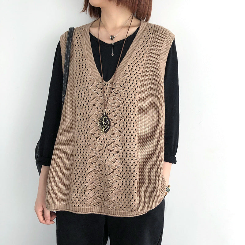 Women's Oversized Knit Cardigan Sweater with V-Neck for Cozy Comfort