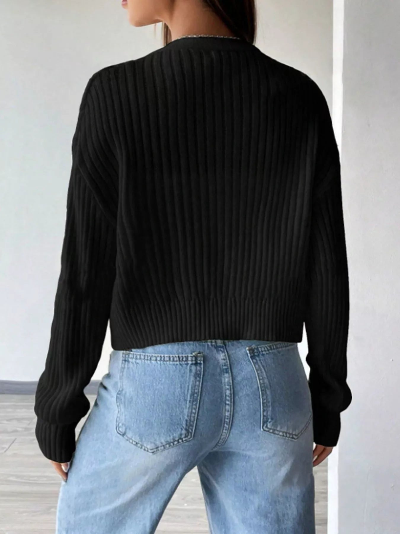 Women's Ribbed Knit Cropped Cardigan Sweater with V-Neck