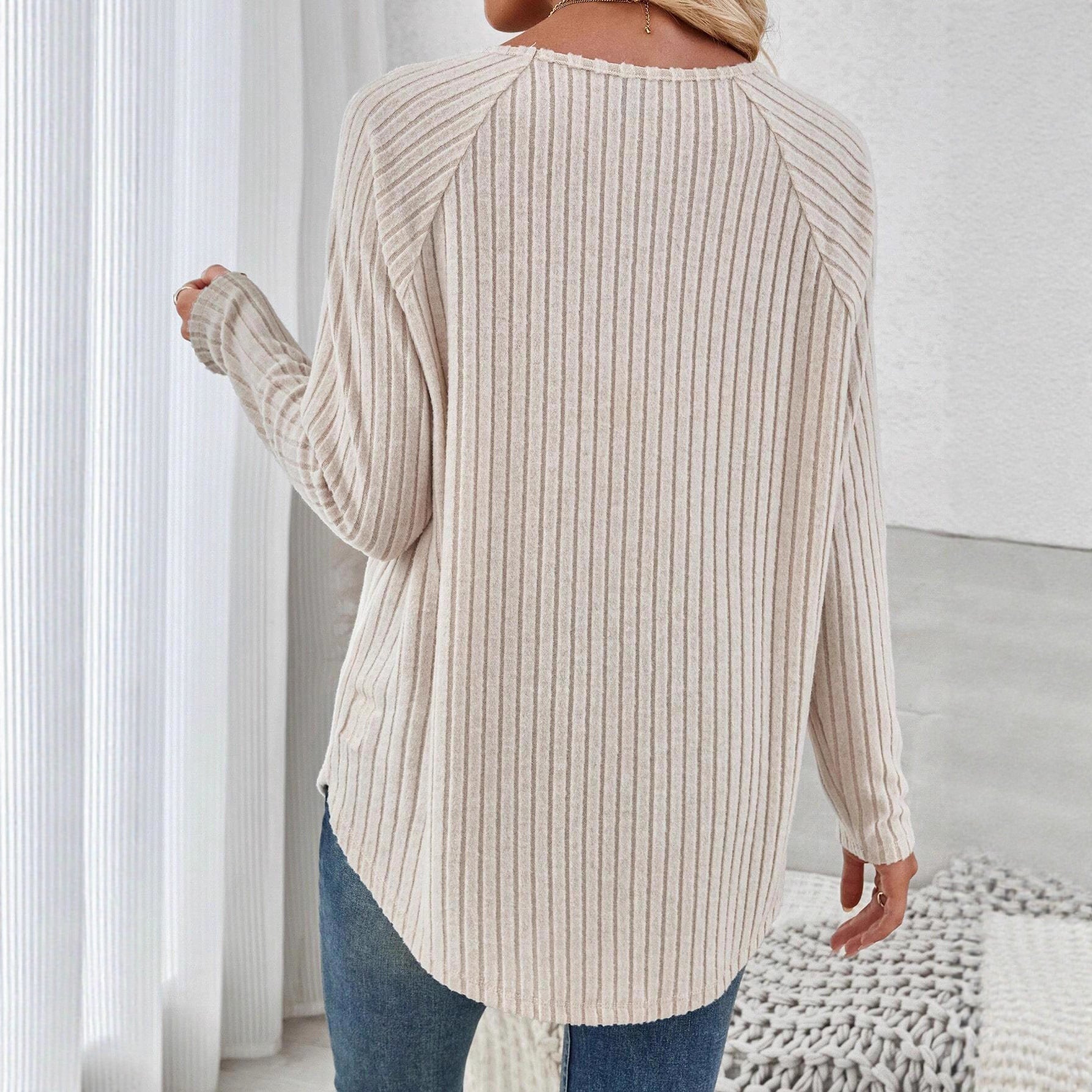 Women's Ribbed Knit Relaxed Fit Sweater