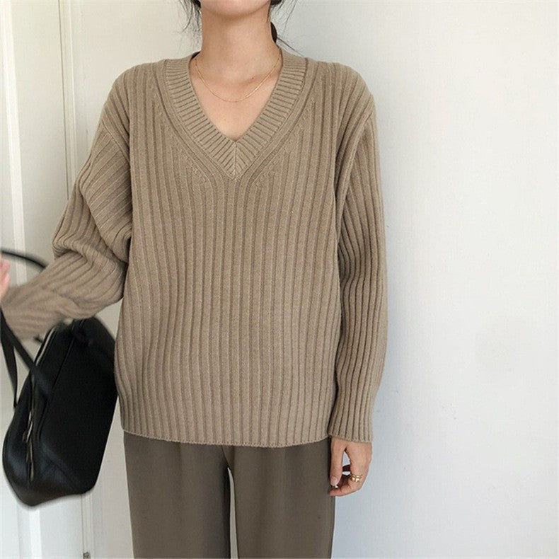Women's Ribbed Knit V-Neck Sweater