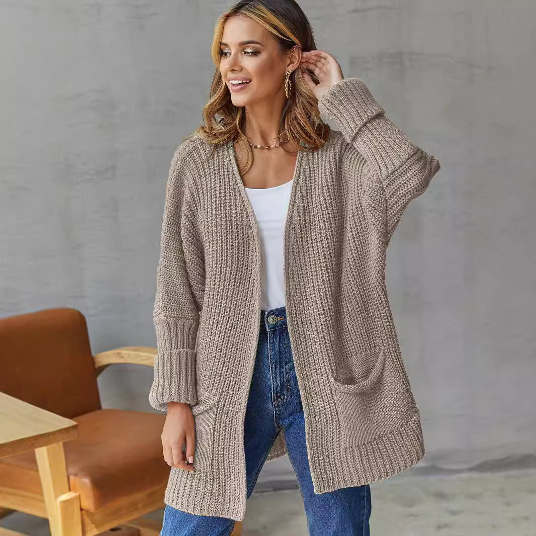 Women's Structured Knit Jacket with Practical Pockets for Cozy Comfort
