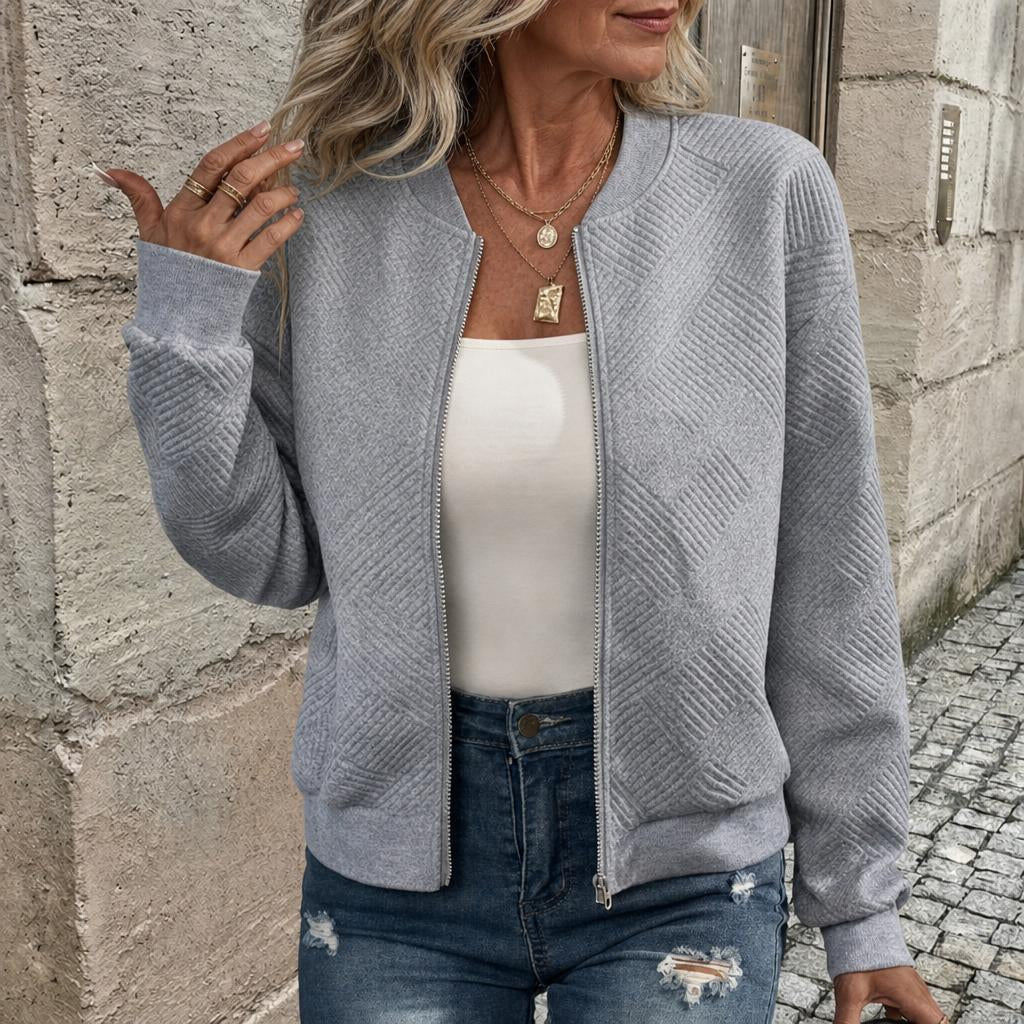 Women's Textured Zip-Up Cardigan with Relaxed Fit for Casual Wear