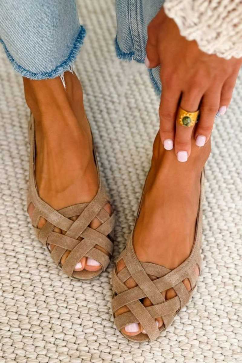 Women's Woven Slip-On Sandals with Comfort Design