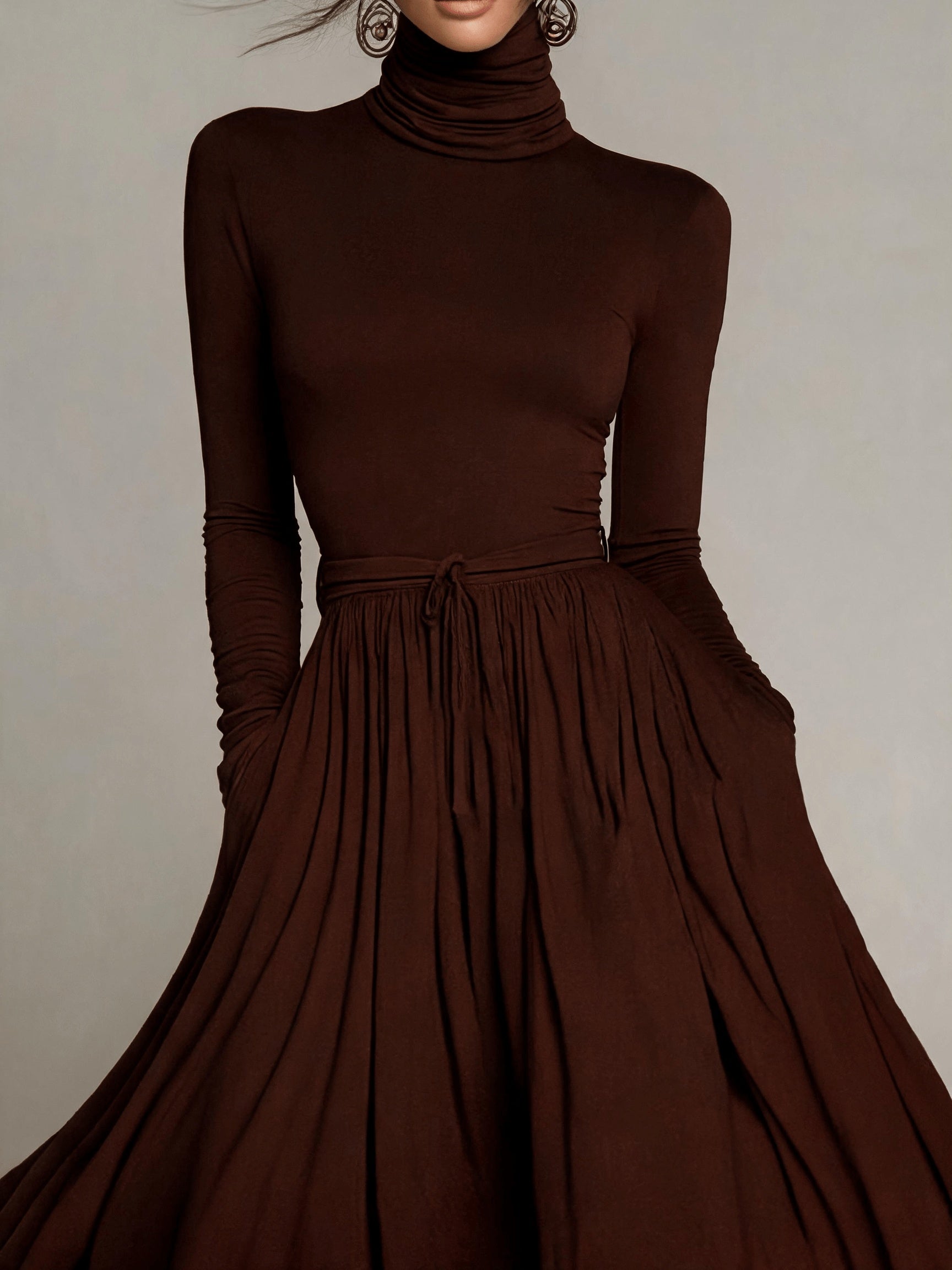 Women's Vintage Neckline Evening Dress in Orange