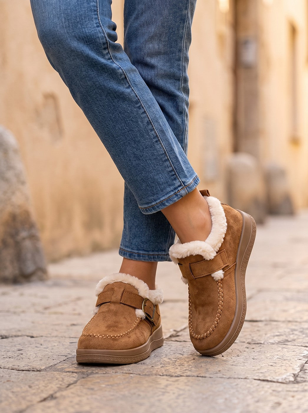 Women's Faux Fur Collar Winter Moccasin Booties