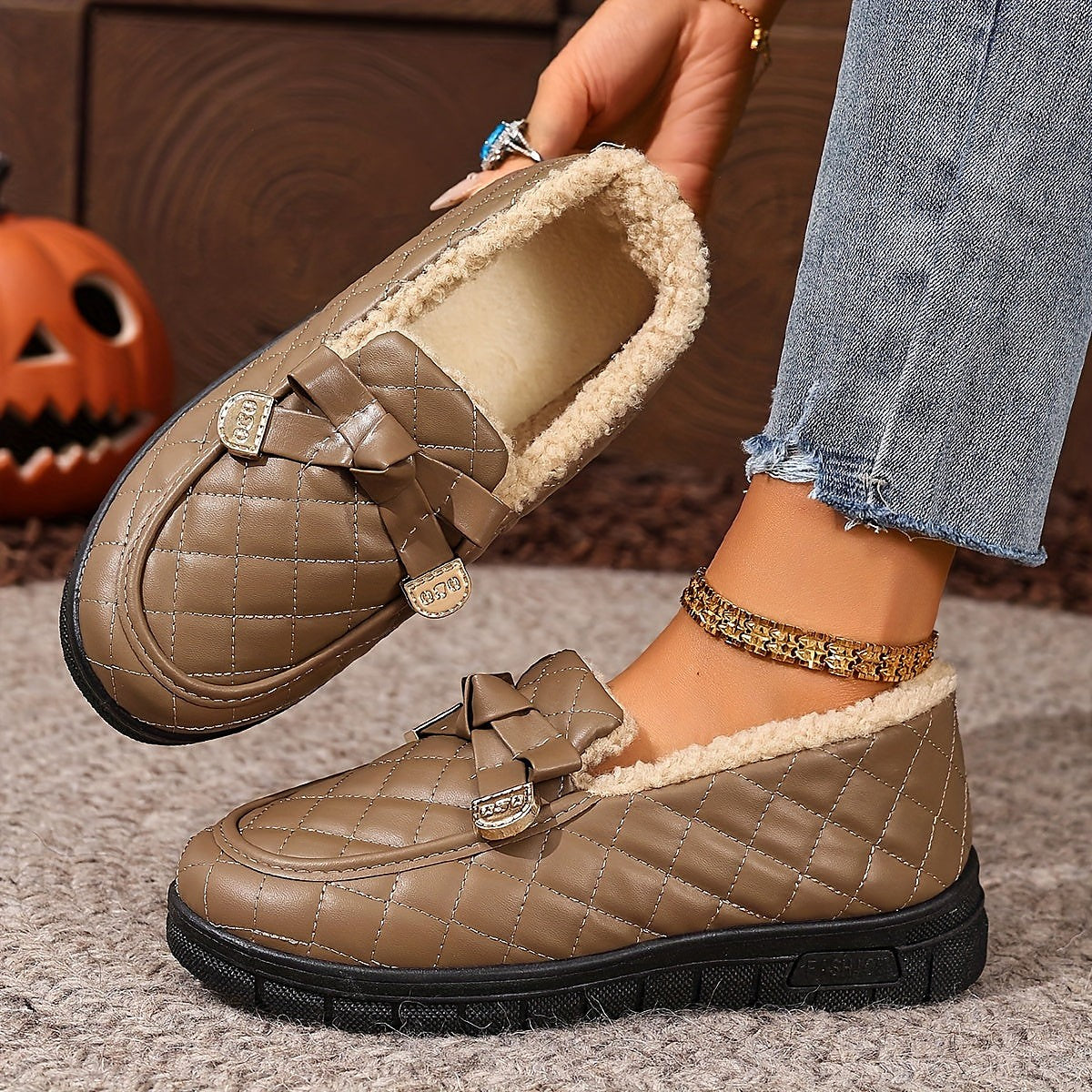 Women's Quilted Fur Lined Slipper Loafers