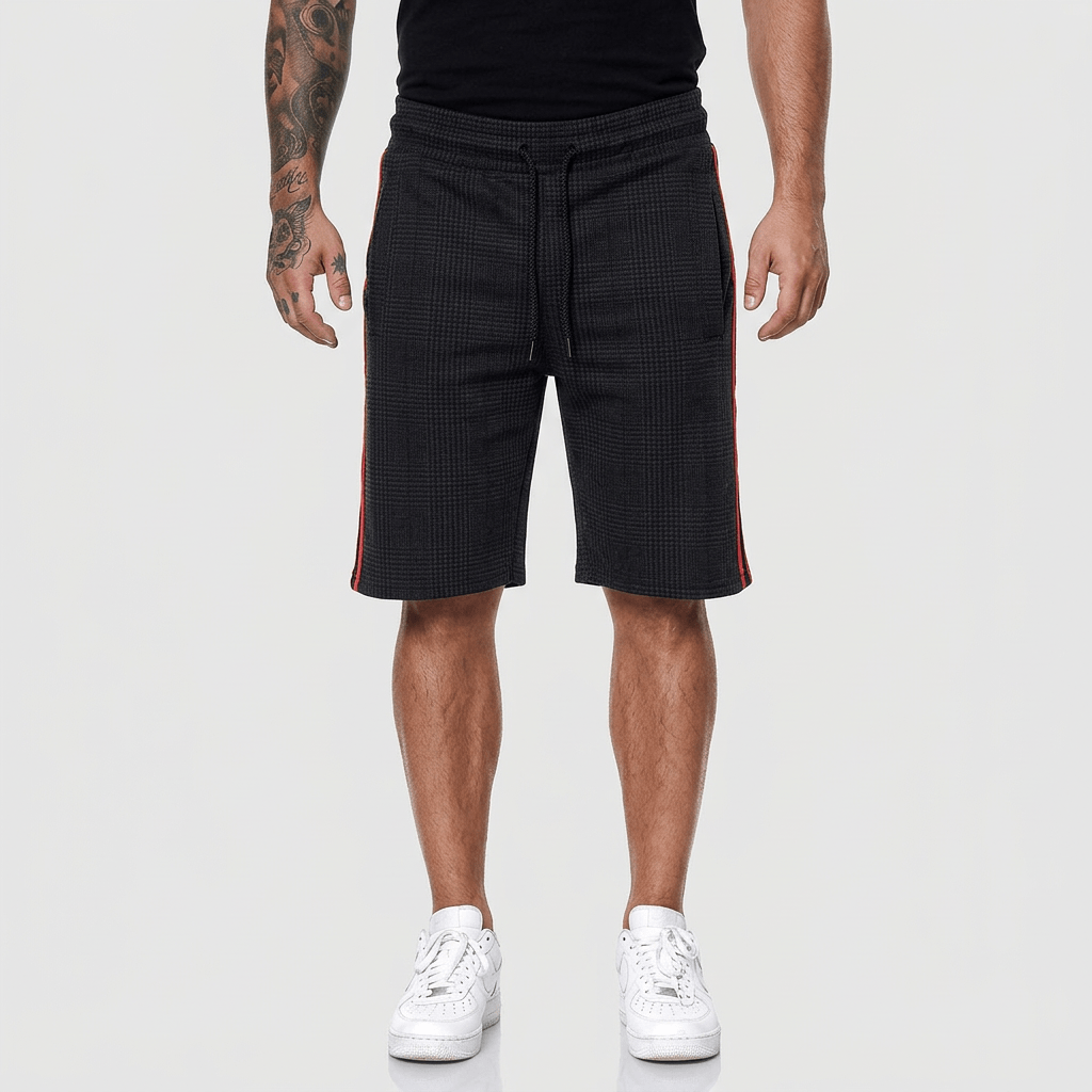Bluzeo | Plaid knee-length shorts with breathable fabric and functional pockets
