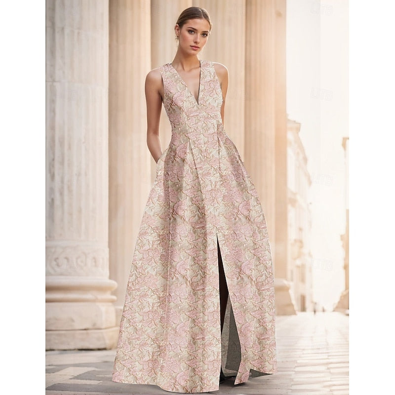 Women's Vintage Neckline Evening Dress in Jacquard