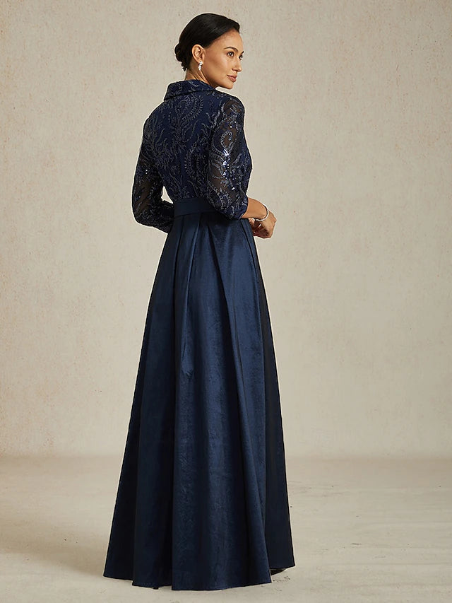 Women's Vintage Neckline Evening Dress in Paisley